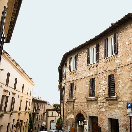 Colonia Iulia Lägenhet *